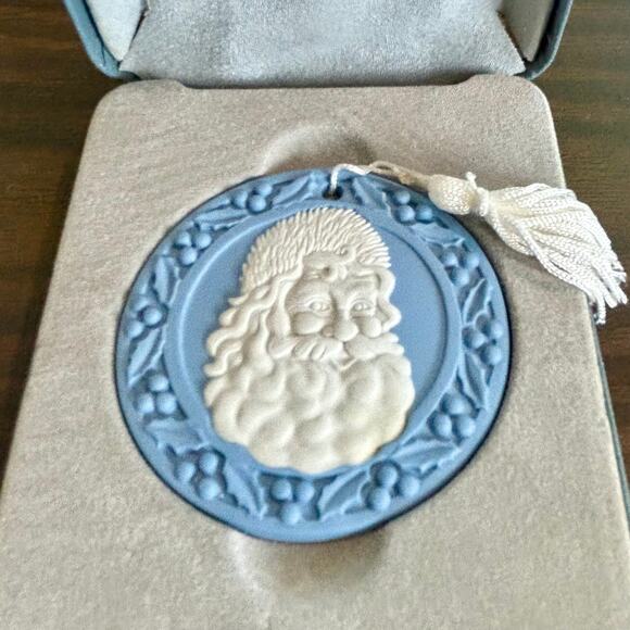 Wedgwood Blue Jasperware Santa Ornament with Box and Stand – 2.5” - Picture 9 of 14